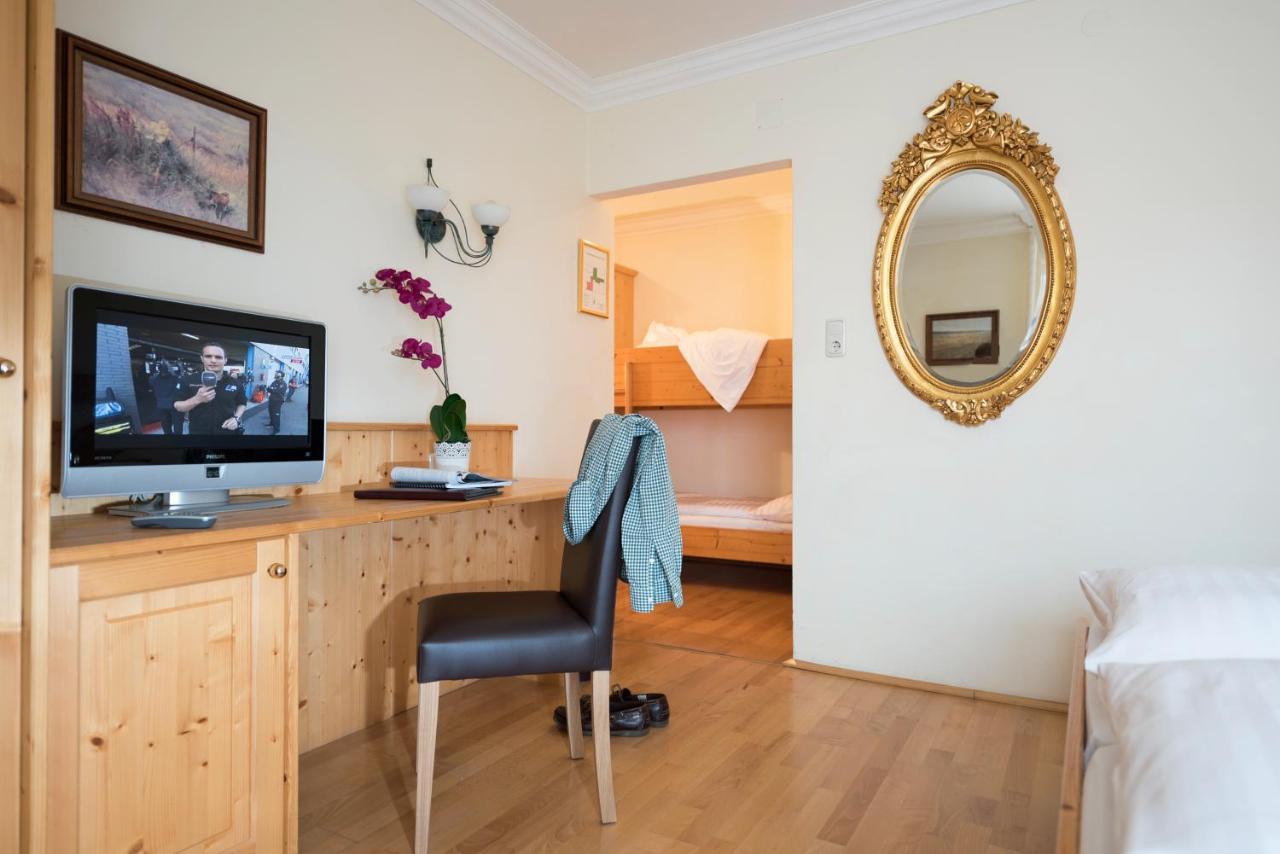 Hotel&Landgasthof Ragginger Attersee Nussdorf am Attersee Esterno foto